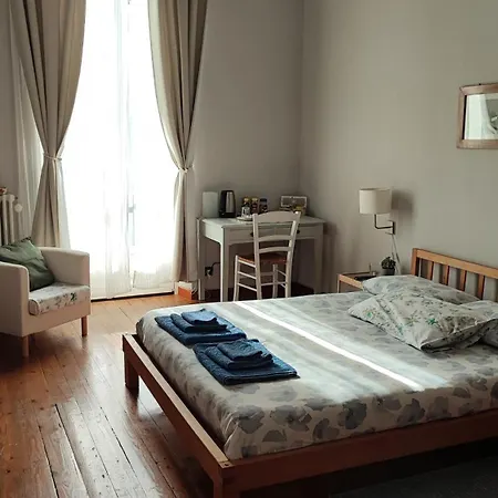 In Centro Da Laura, Via Repubblica 49 Bi 3* Μπιέλλα